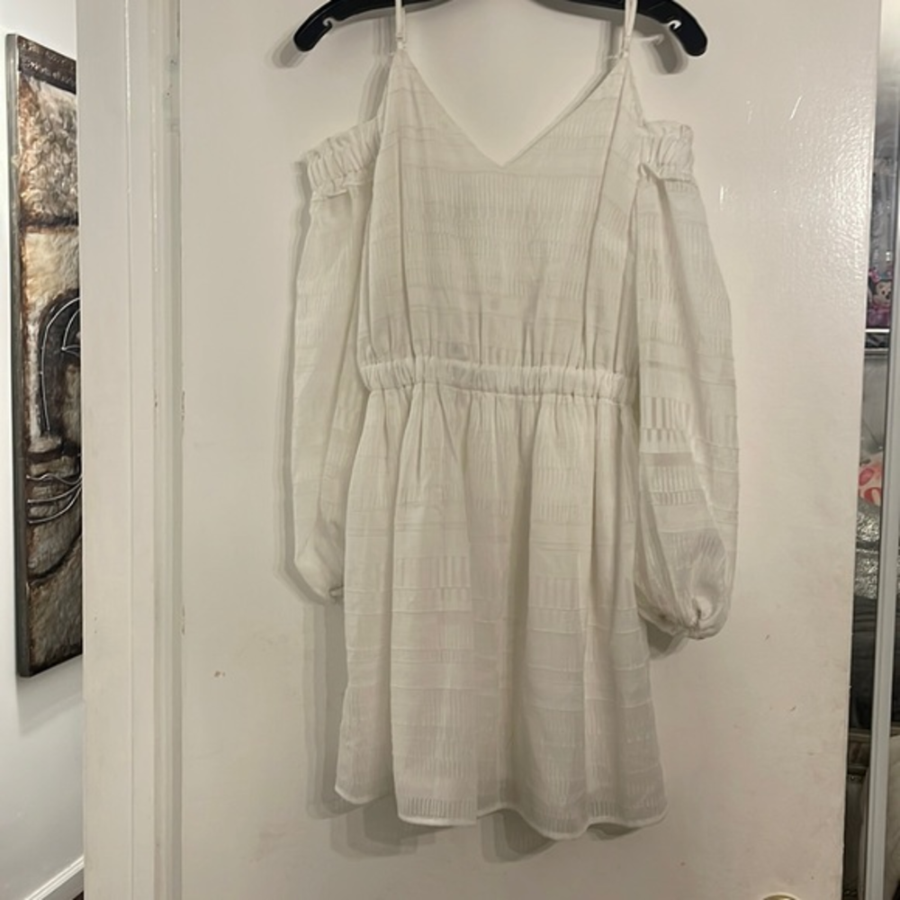 Bebe‎ dress
